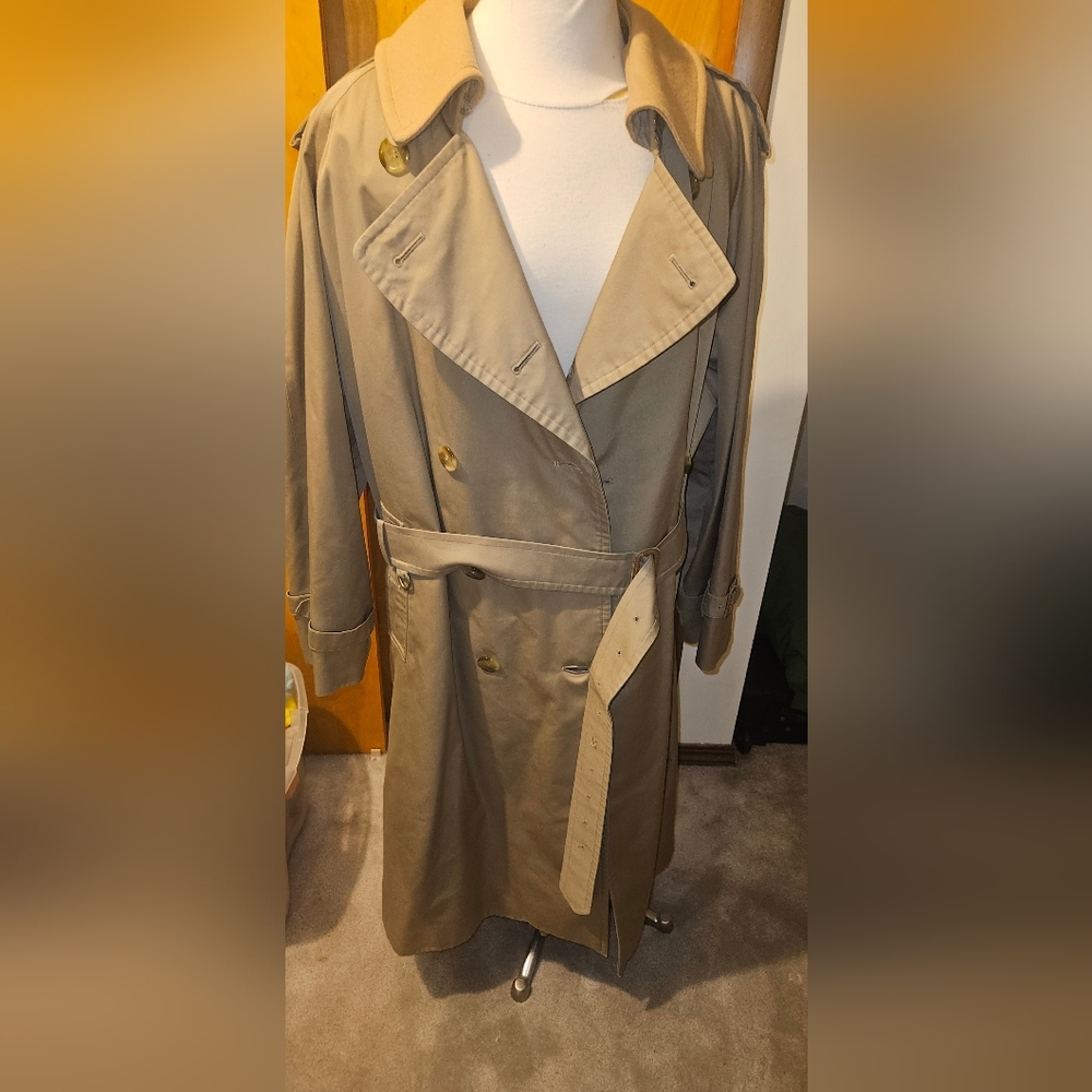 Burberry London Mens Trench Coat Sz 44 Khaki Nova Check / Wool Lining Removable